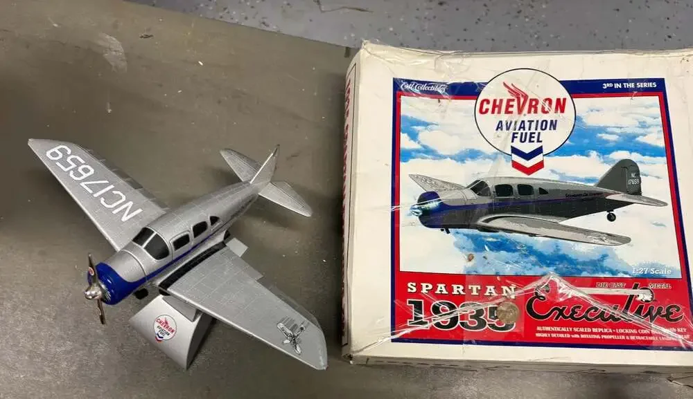 ERTL chevron 1935